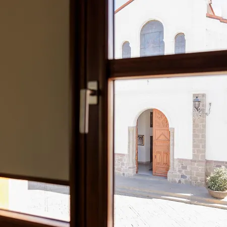 Loft 360º View - La Casa De La Esquina